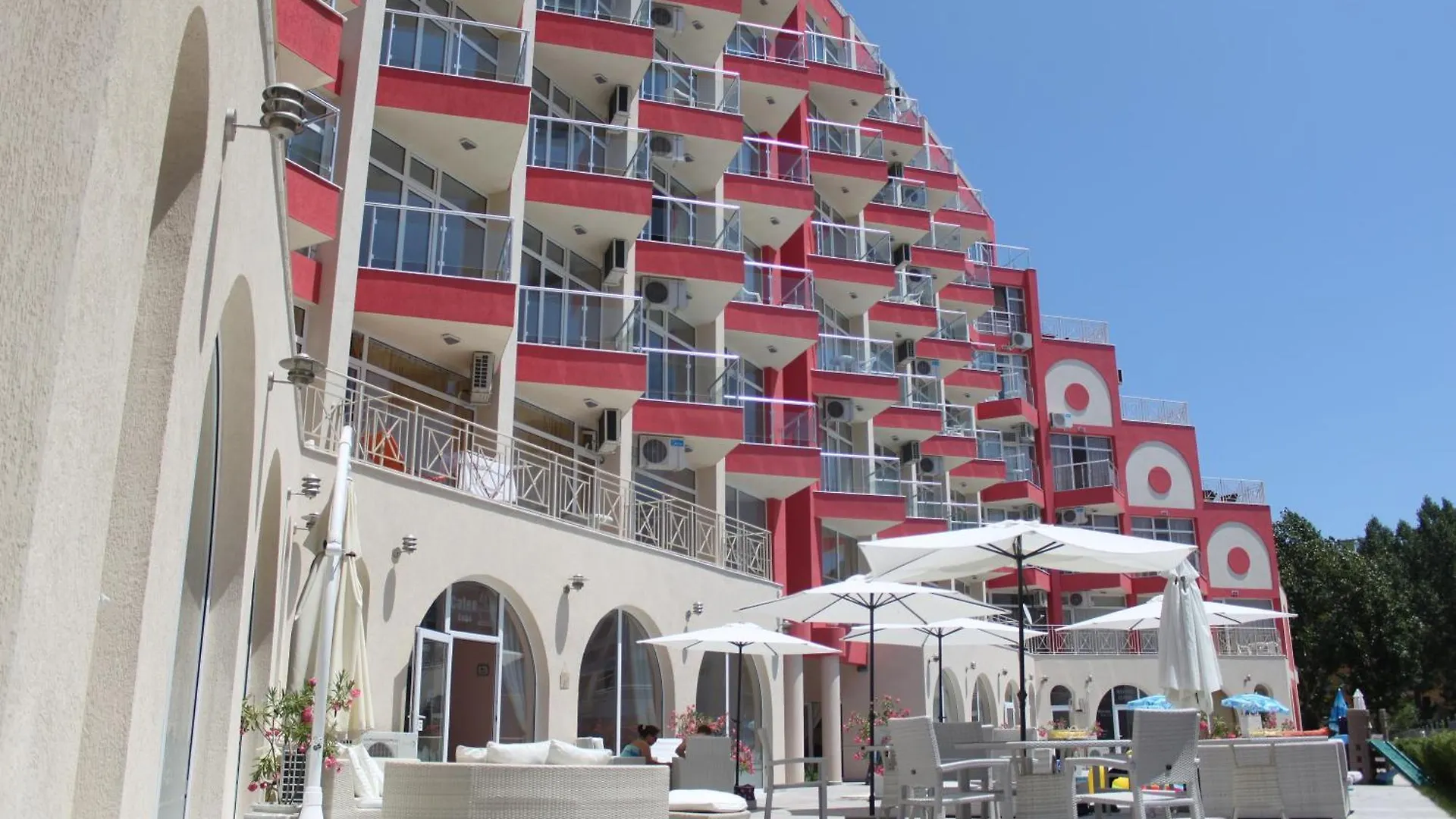 Rose Garden Omax Apartments Sunny Beach 3*,  Bulgaria
