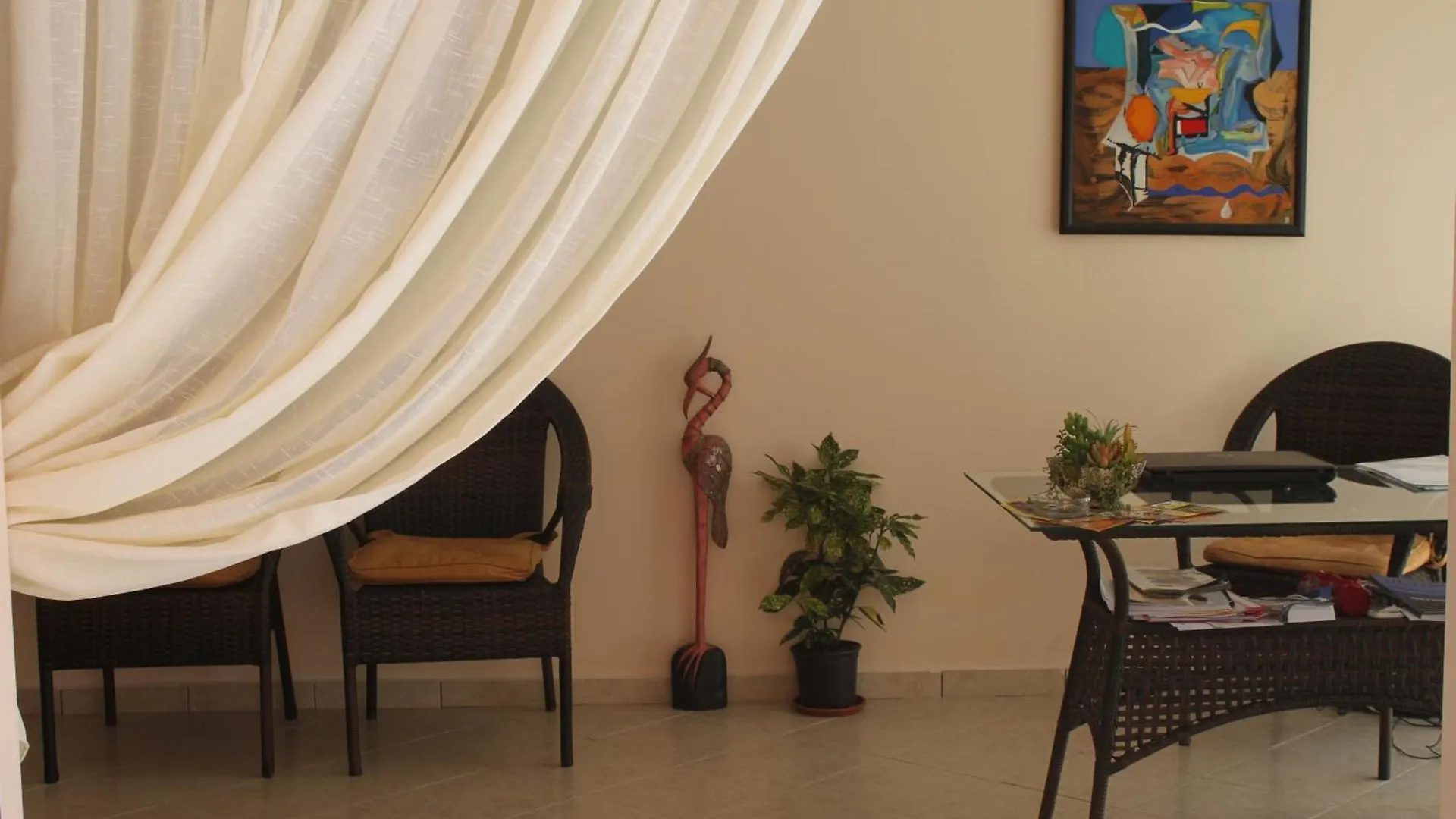 Apartmanhotel Rose Garden Omax Apartments Napospart