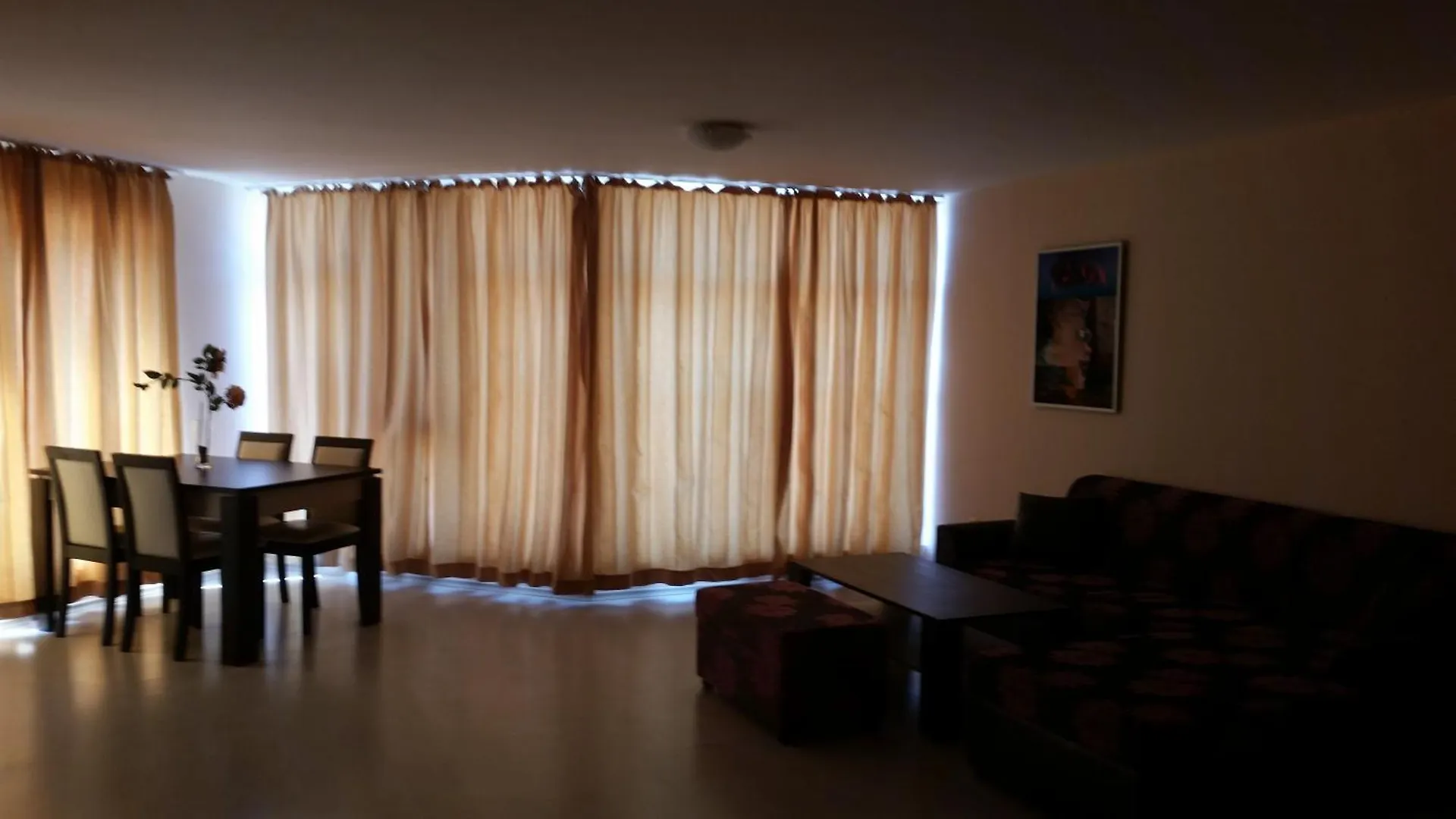 Hotel de apartamente Rose Garden Omax Apartments Sunny Beach