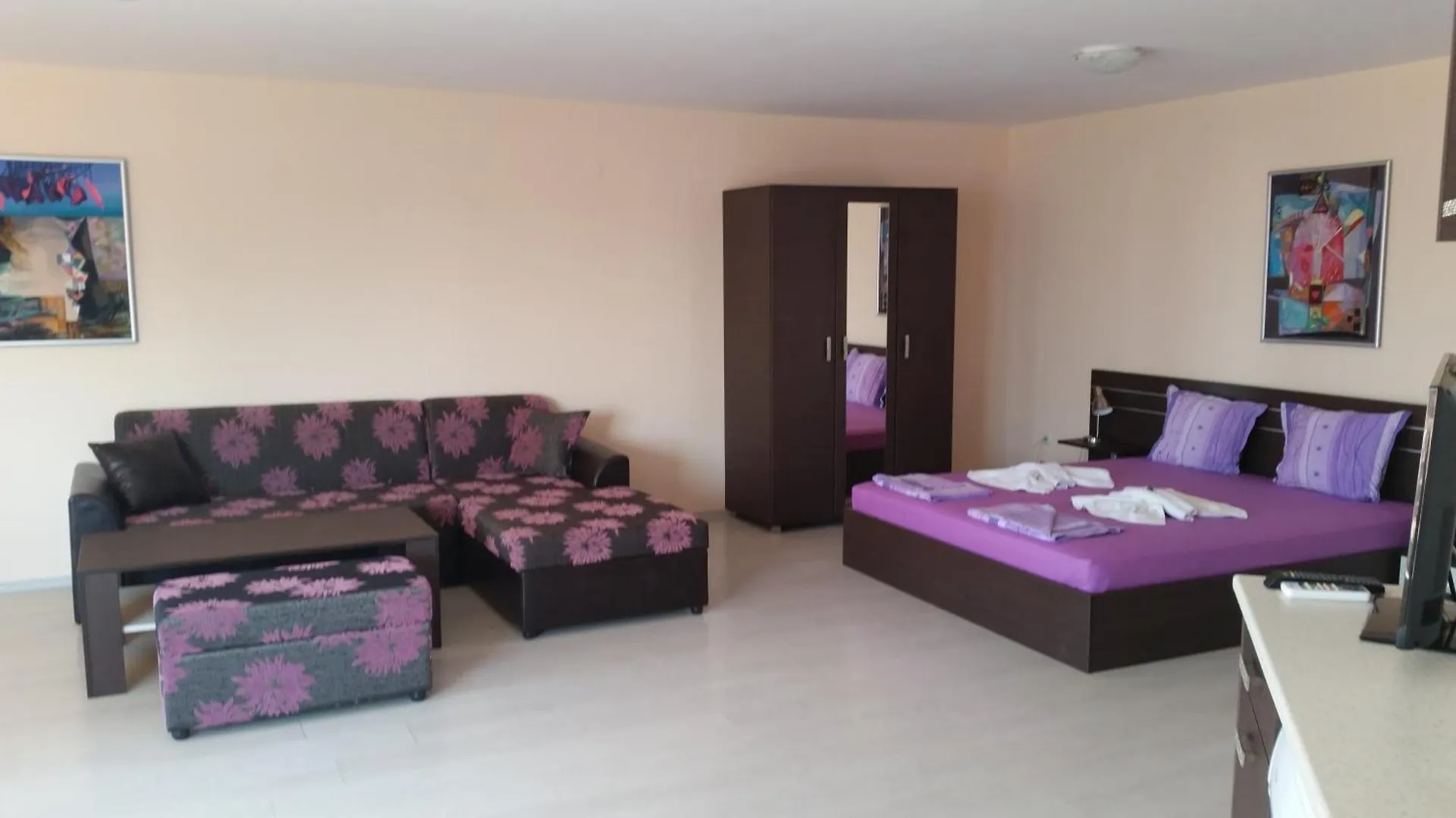 Aparthotel Rose Garden Omax Apartments Sluneční pobřeží