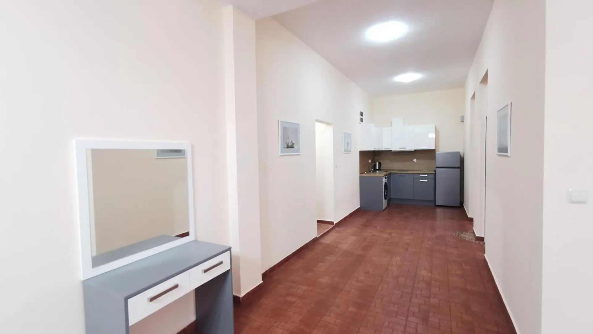 Rose Garden Omax Apartments Sunny Beach Hotel de apartamente