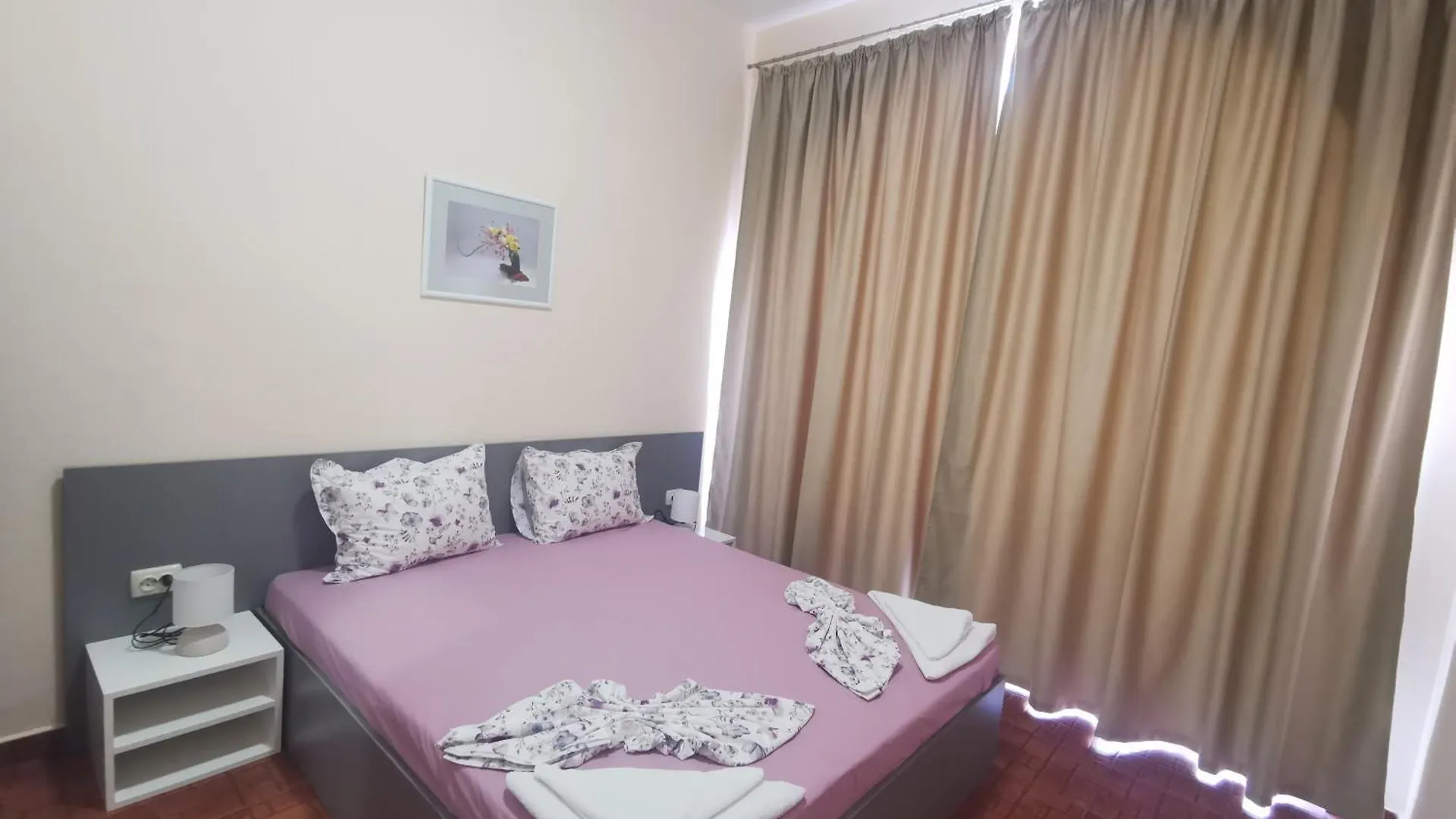 Rose Garden Omax Apartments Sunny Beach