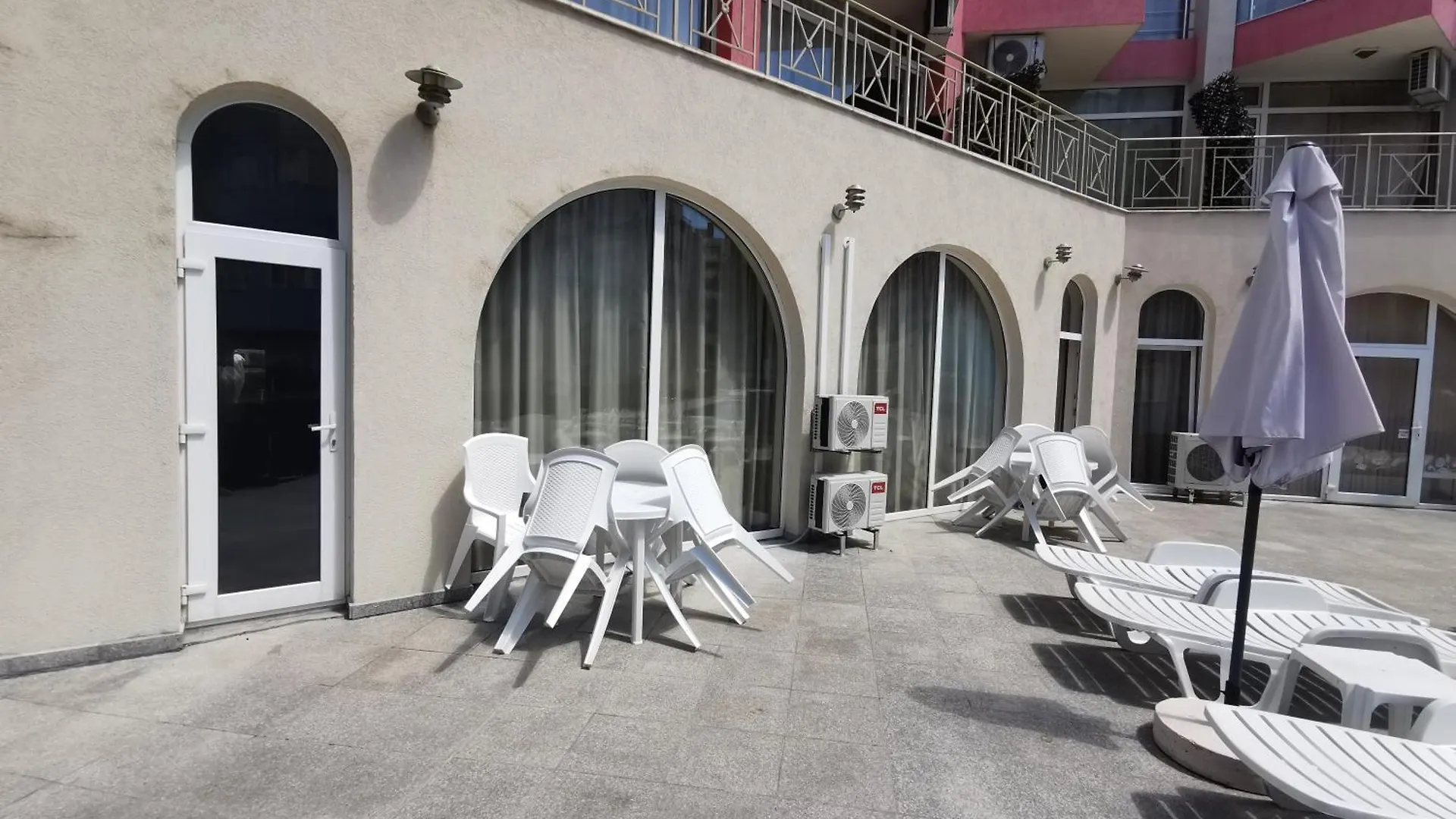Rose Garden Omax Apartments Sunny Beach Hotel de apartamente