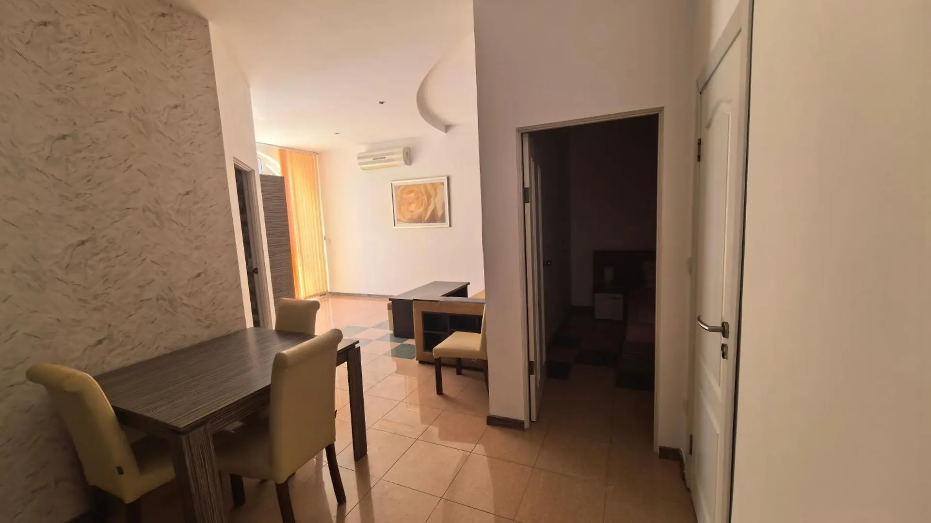 Hotel de apartamente Rose Garden Omax Apartments Sunny Beach