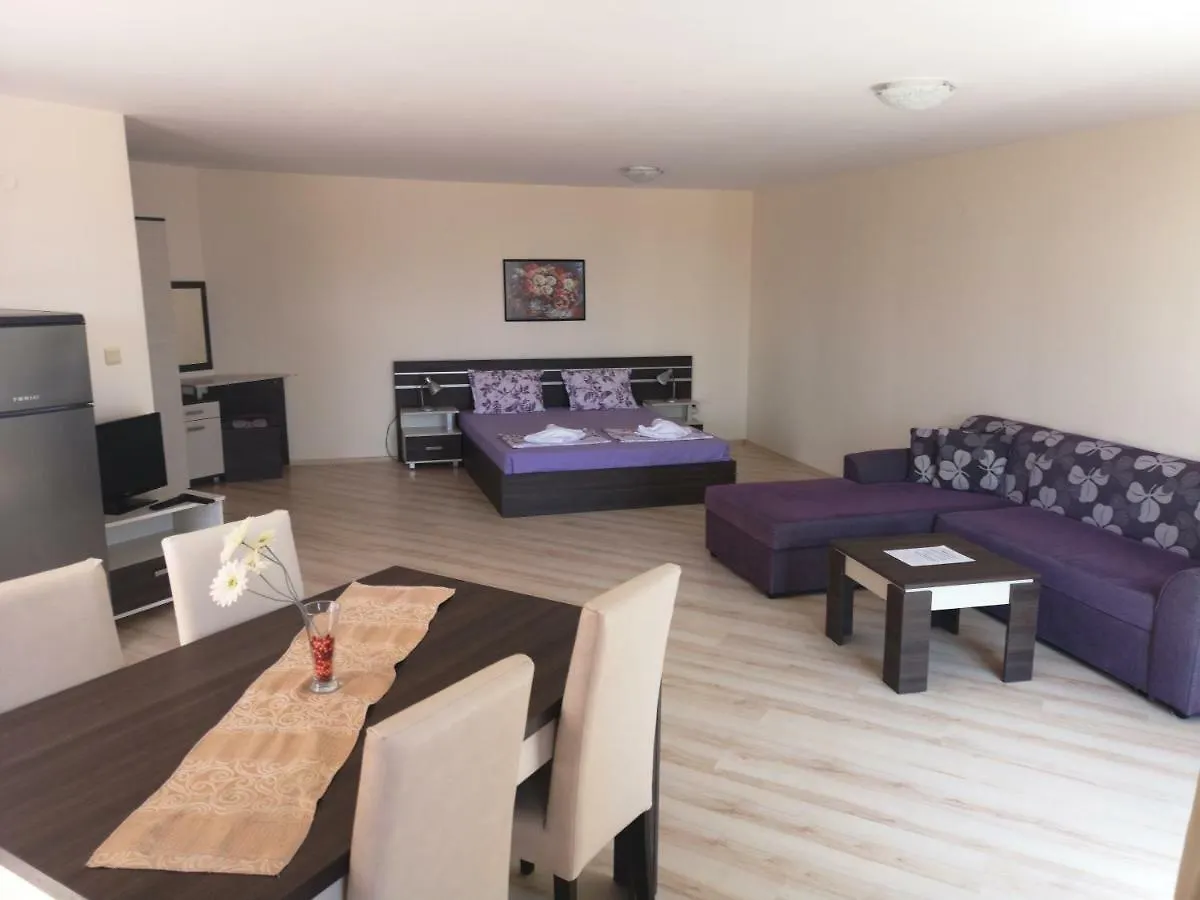 Rose Garden Omax Apartments Sunny Beach
