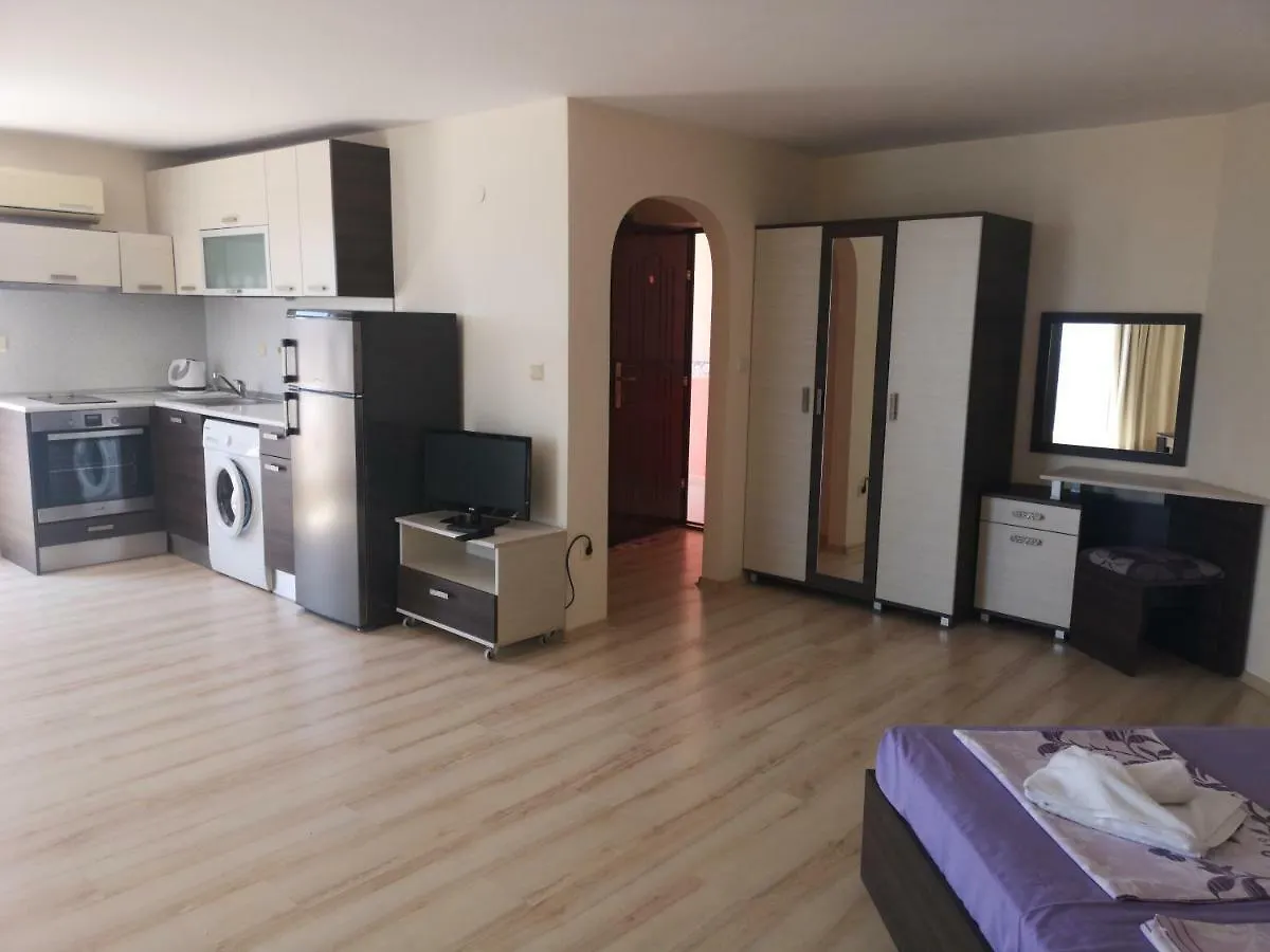 Rose Garden Omax Apartments Sunny Beach 3*,  Bulgaria